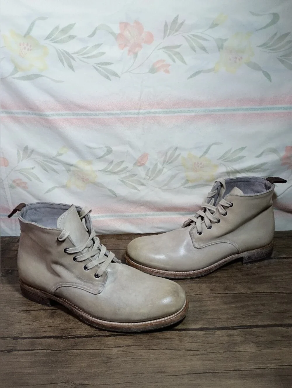 John Varvatos Collection Rivington Eyelet Lace Beige Boot Men's Size 9.5